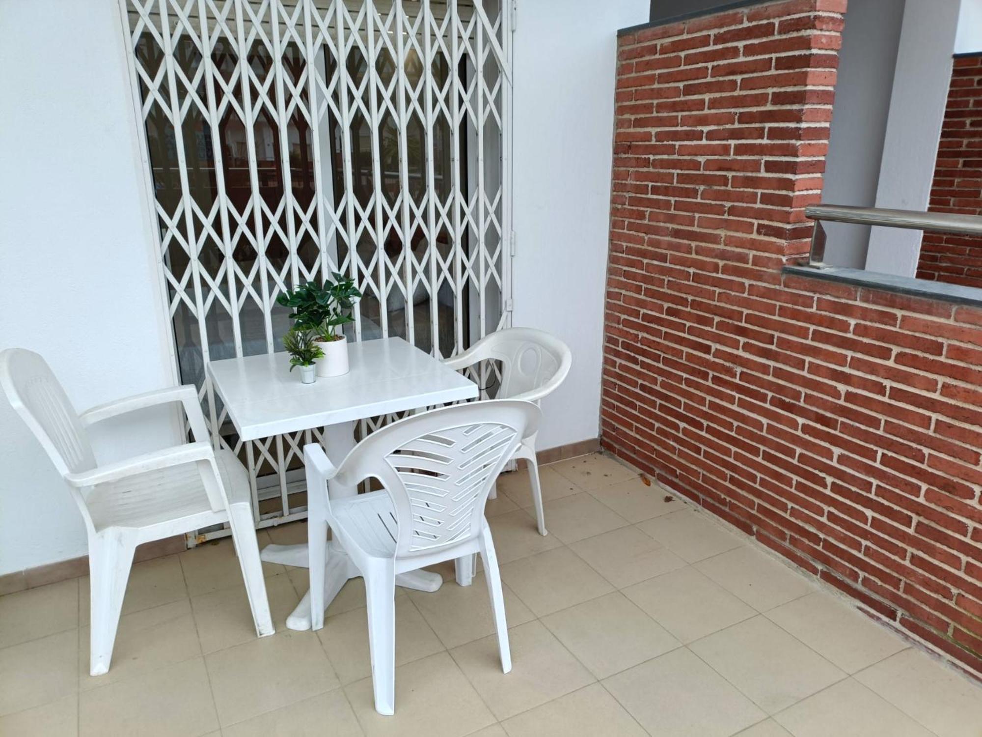 Apcostas Els Pins Lotus Apartment